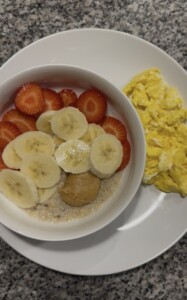 Snap Challenge with fruit and eggs