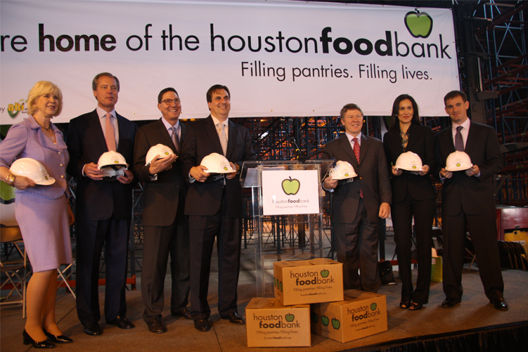 Houston Food Bank getting ready to move to their Portwall location.