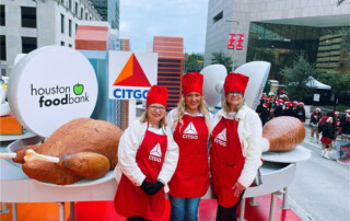 Amy, Paula, and Michelle on the Citgo Thanksgiving Float