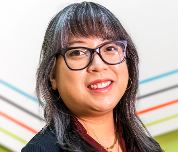 government_relations_Quynh Quynh